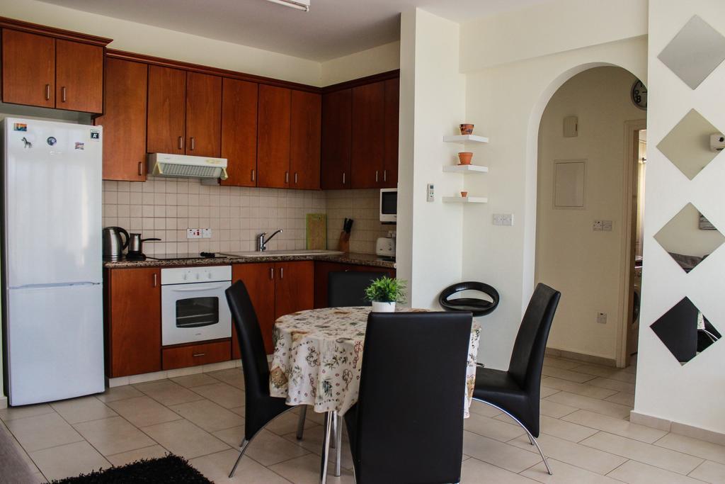King'S Gardens Apartment Pafos Zewnętrze zdjęcie
